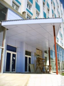 Нежные голубые панели для фасада
