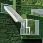 Текстурные зеленые панели для фасада