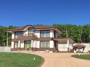 Выбираем коричневую плитку для обустройства фасада