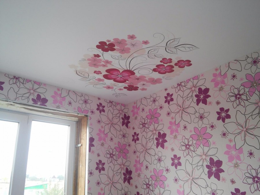 5 идей как красиво покрасить потолок