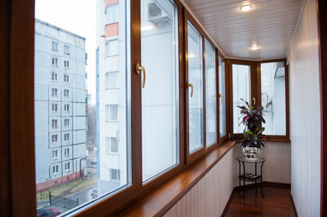 Особенности внутренней отделки балкона и лоджии